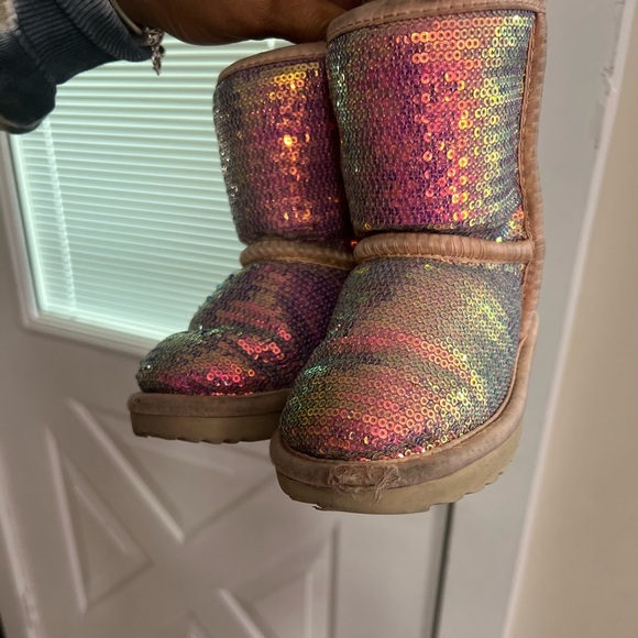 Pink Ugg boots Only !!! - Picture 2 of 8